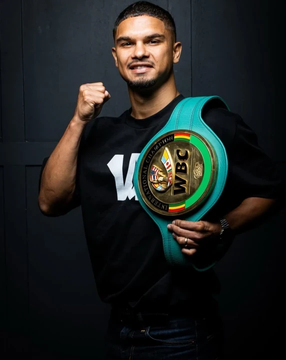 Alex Winwood, Boxing light flyweight fighter