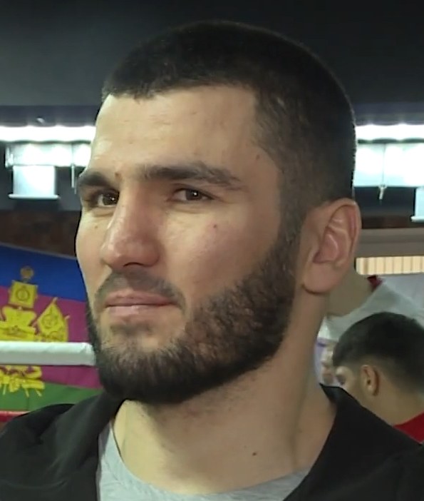 Artur Beterbiev, Boxing light heavyweight fighter