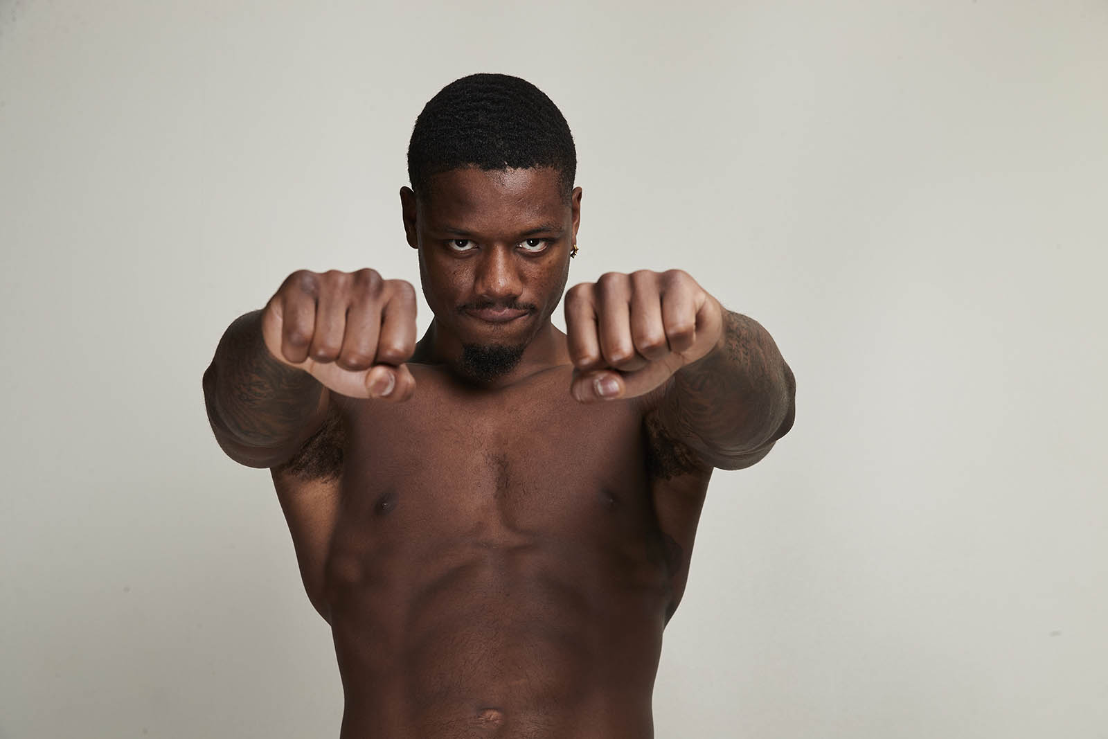 Austin Williams, Boxing middleweight fighter