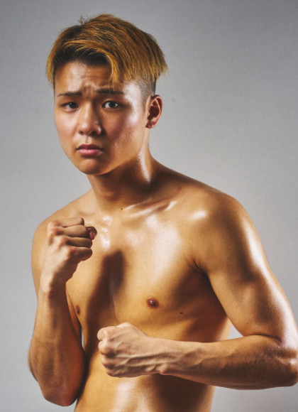 Ayumu Sano, Boxing bantamweight fighter