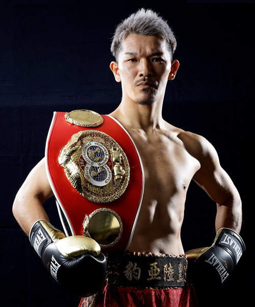 Kenichi Ogawa, Boxing super featherweight fighter