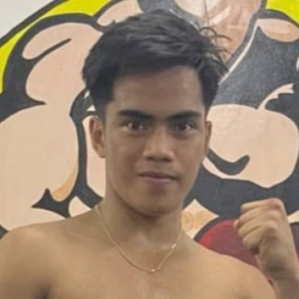 Kenneth Llover, Boxing super bantamweight fighter