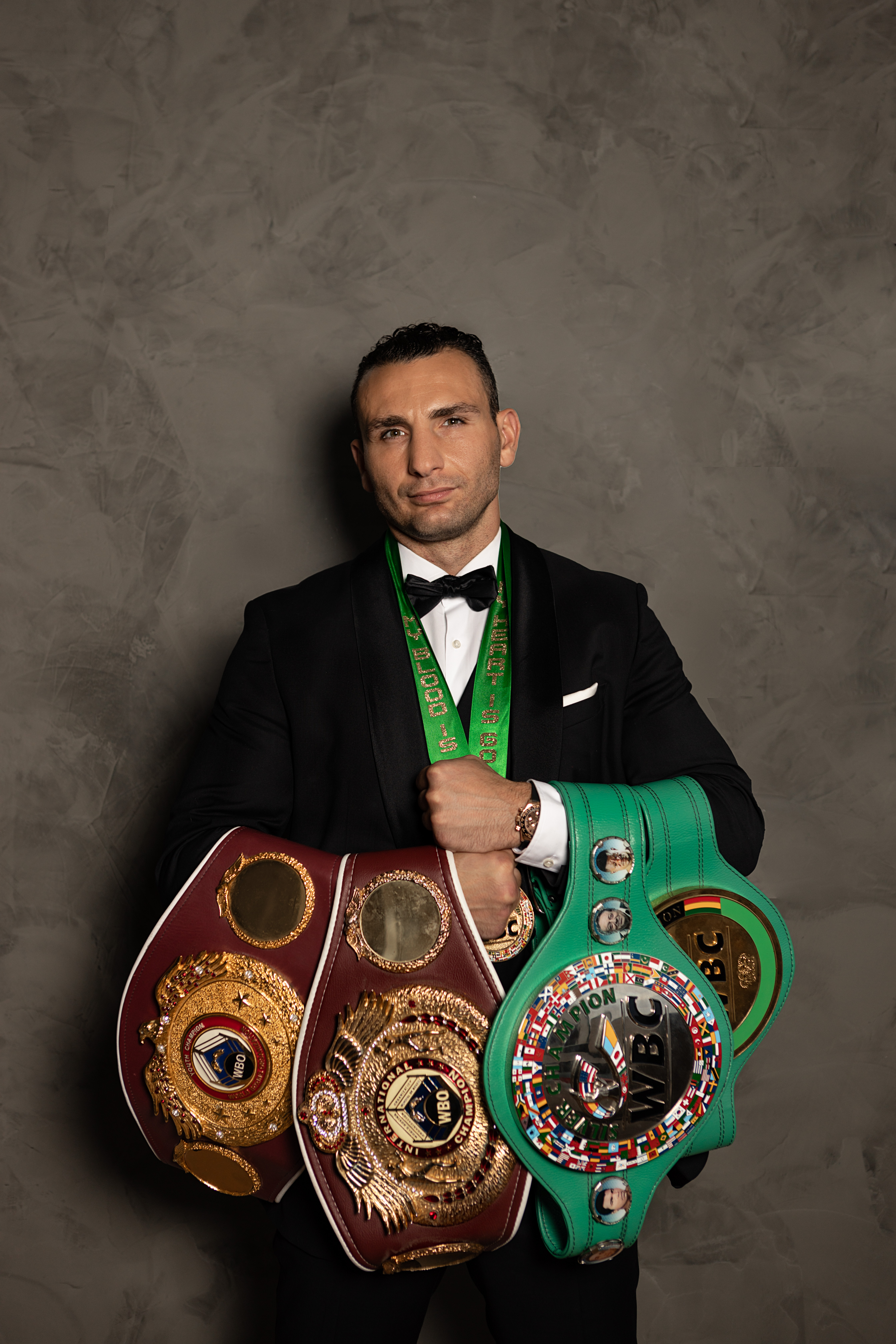 Noel Mikaelian, Boxing cruiserweight fighter