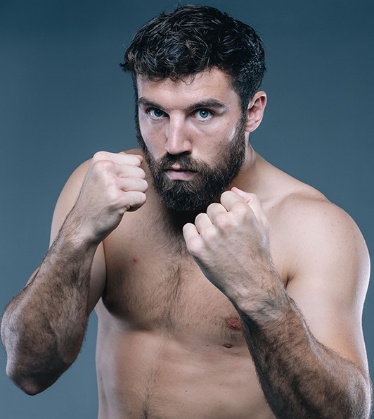 Pat Brown, Boxing cruiserweight fighter