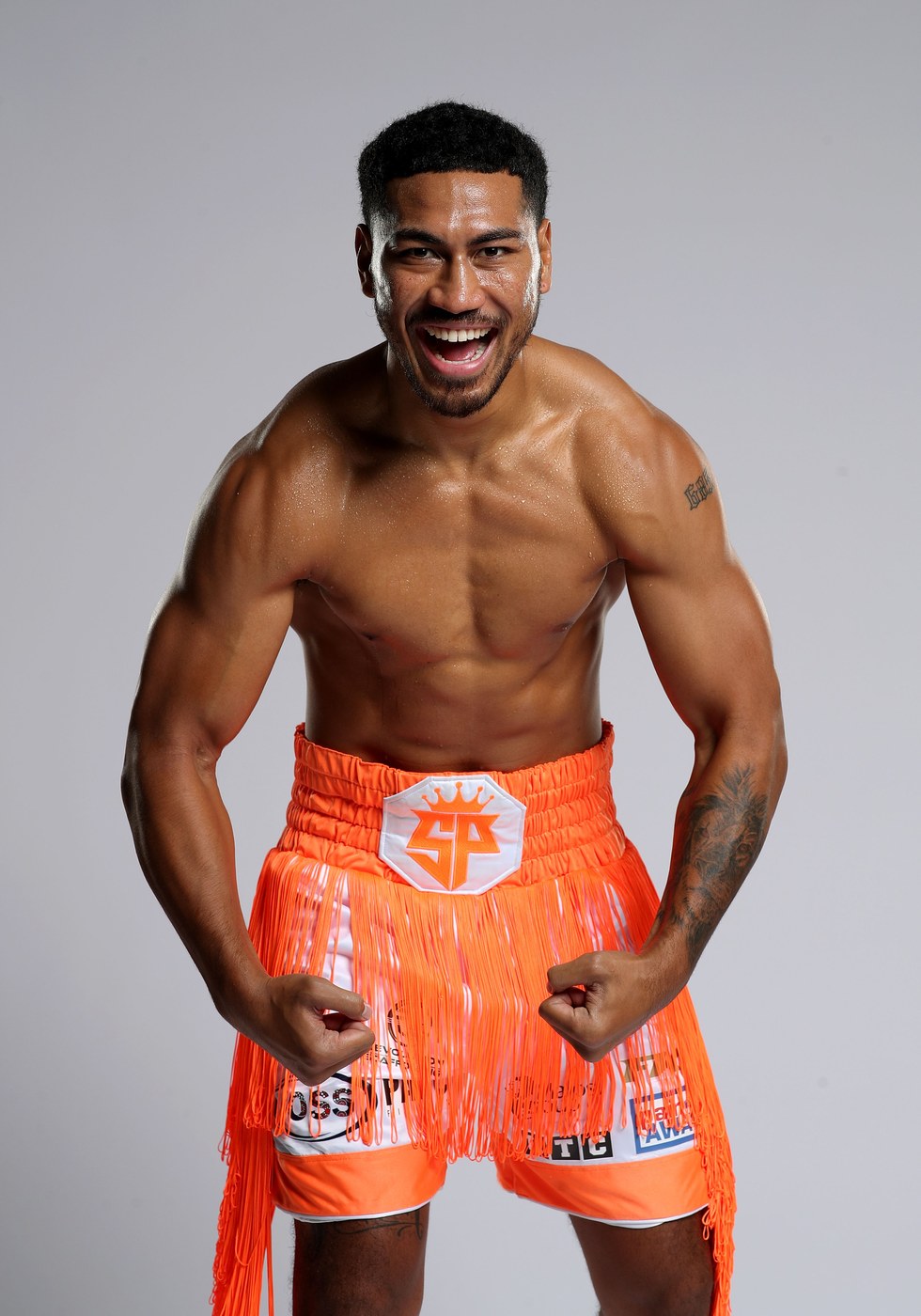 Paulo Aokuso, Boxing light heavyweight fighter