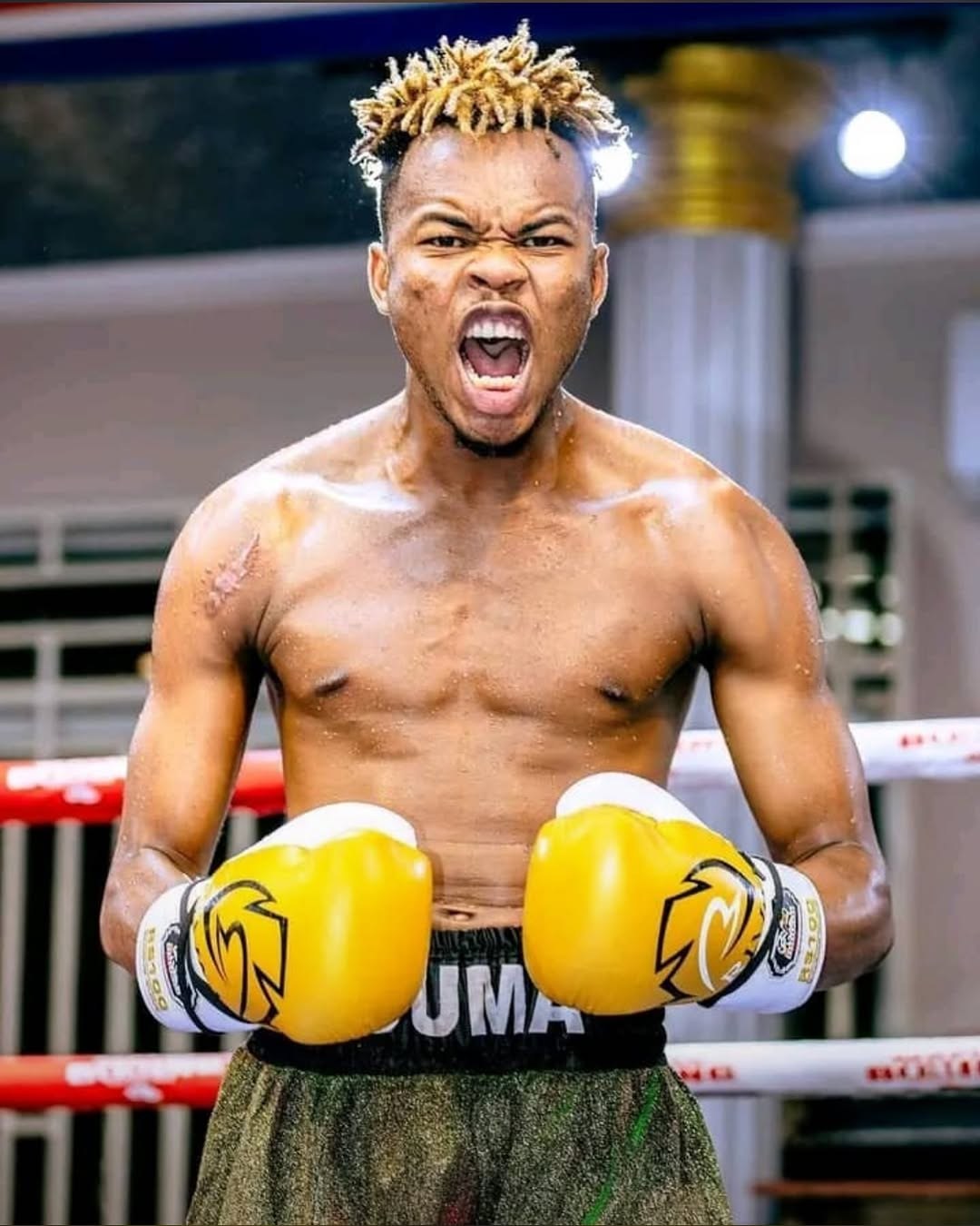 Richard Mtangi, Boxing middleweight fighter