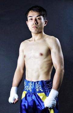 Yoshi Sugiura, Boxing minimumweight fighter